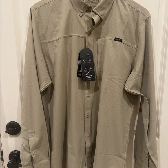 ANETIK Technician Sun Protect Button up khaki mens medium $100 - Picture 8 of 12